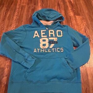 Aero women’s hoodie size L. Like new!
